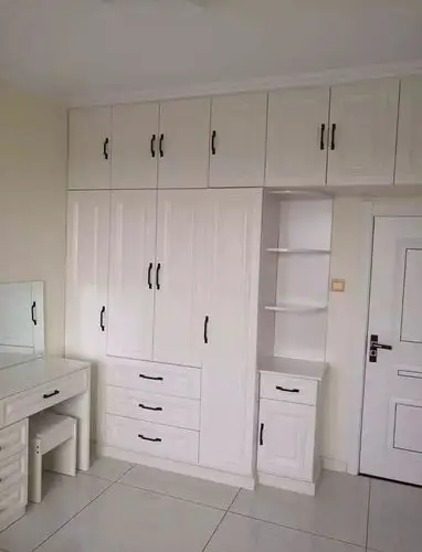 卧室吊柜要不要延长到门?听完老木工的话,才知道我家的做错了