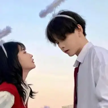 让人心动的优质的好看情侣双人头像 绝美的高颜值的甜美情头_情侣头像