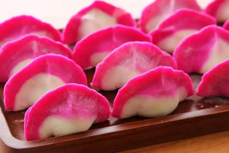 原创新年吃彩色饺子讨个好彩头教你不破皮的技巧以后饺子就这样做