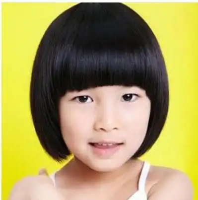 男童发型图片短发将两边与后面都铲掉清爽又个