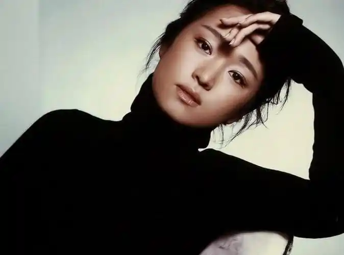 整容脸上镜有多垮这就是张艺谋坚决不用整容脸的原因吧