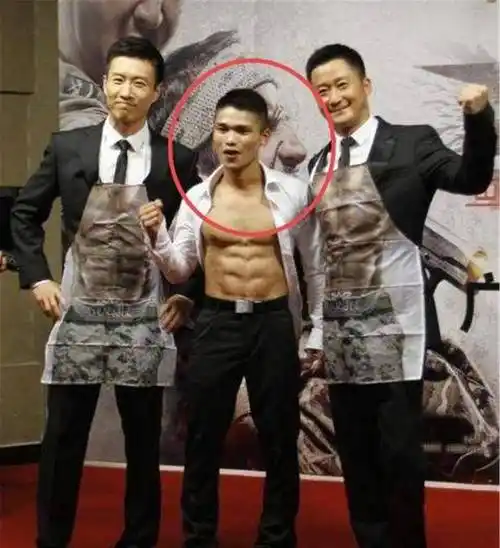 原创他是战狼里真正的特种兵身高只有15米吴京都怕他三分