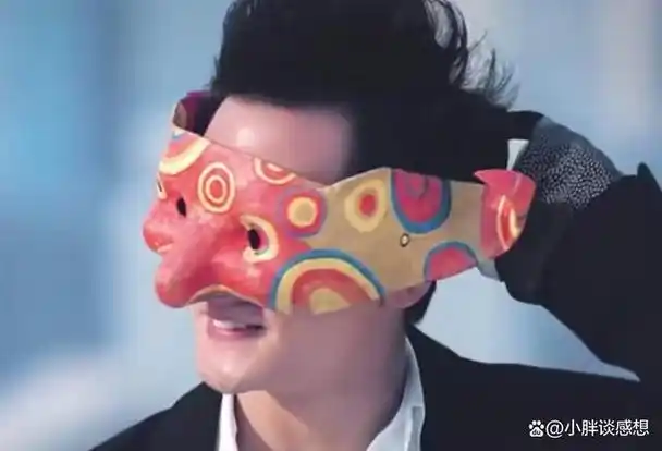 笑不活了,吴彦祖又戴上了面具,我却笑死在网友评论区里