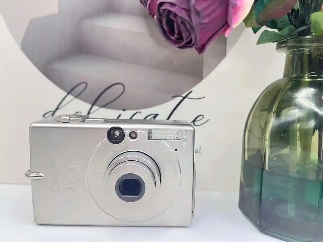 易烊千玺同款复古相机,佳能ixy - 抖音