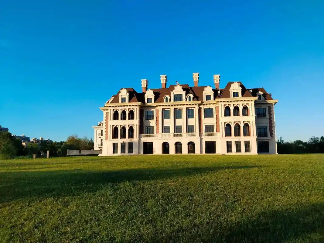 远洋lavie 顶级豪宅 8000平无遮挡花园  5.5个小 - 抖音