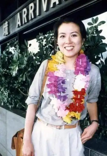 周润发:为陈玉莲自杀,与陈荟莲相守37年,前妻与孩子成终身遗憾