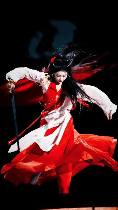 姜贞羽空中自带氛围感##丁真姜贞羽版至尊宝紫霞仙子