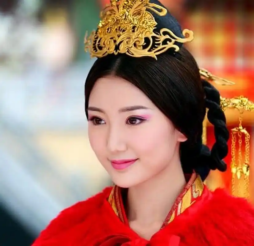 毛晓彤之上官小妹,古装偶像爱情电视剧《大汉情缘之云中歌》里汉昭帝