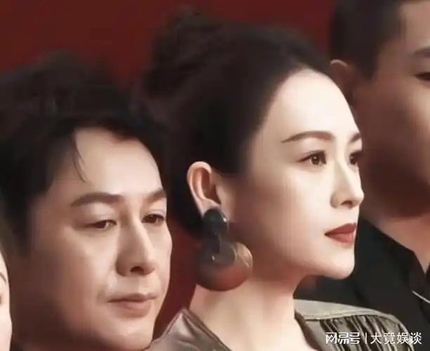 同样是谋女郎,再看巩俐和章子怡的处境,江湖地位的差距一目了然