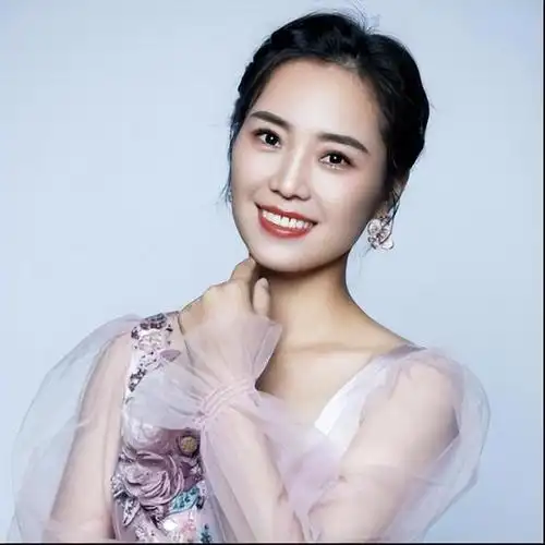 云朵被刀郎养了整整10年,上「我是歌手」公开踢馆,为师父一雪前耻