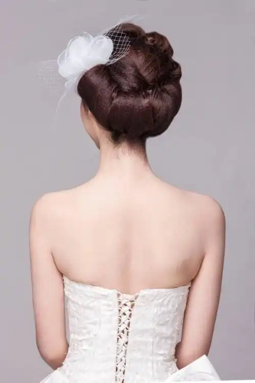 新娘美妆盘发-资深化妆师图解复古法式盘发!