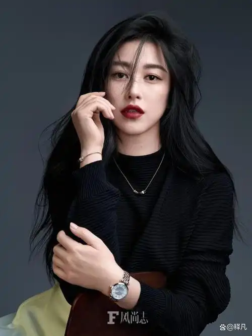 "中国第一美女"朱珠靓丽写真!肤白貌美大长腿性感撩人