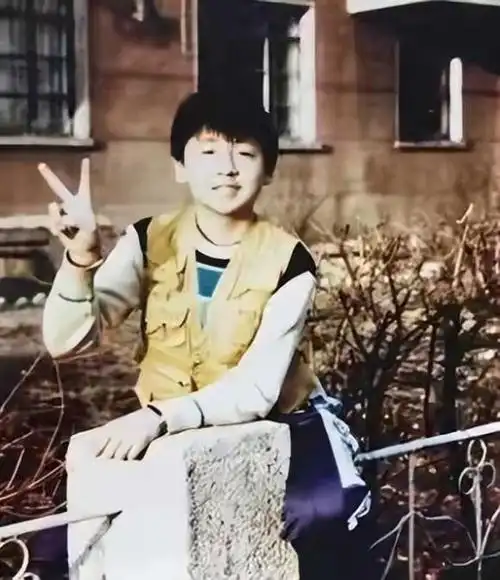 靳东老婆是哪一位(靳东老婆李佳)