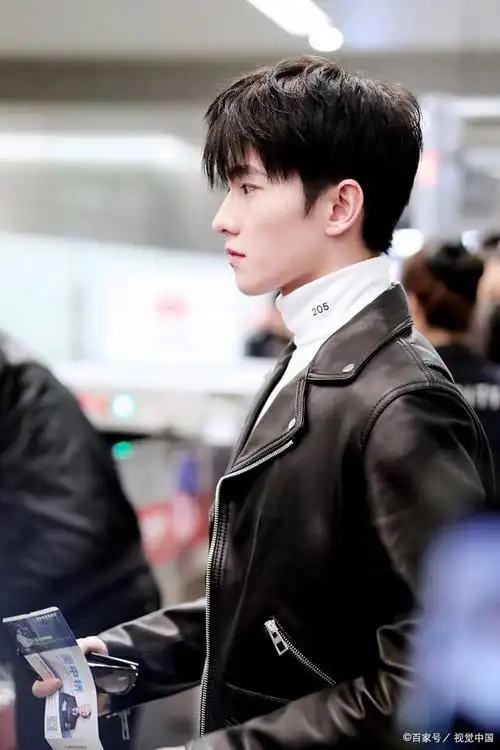 杨洋回应近期争议