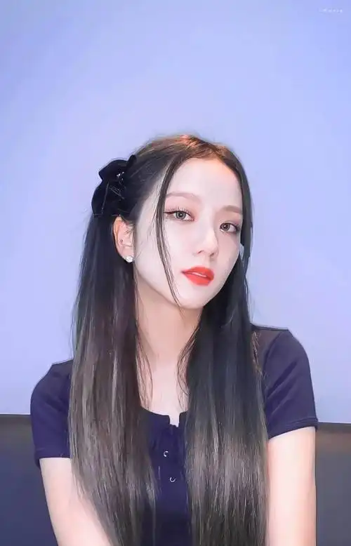 blackpink今天的舞台绝了,jennie双马尾,jisoo蝴蝶结|大长腿|发型