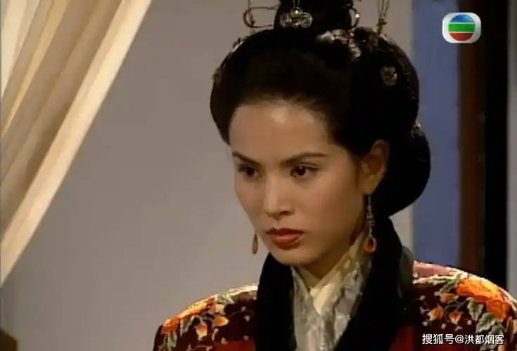 97版《天龙八部》在引进到内地后,曾经创下同时5个卫视台联播《天龙》