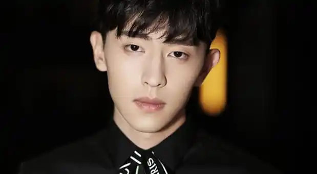 邓伦杨紫合作的电视剧香蜜沉沉烬如霜(邓伦个人资料年龄) - 注册公司