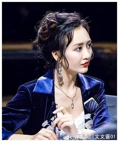 "夜光剧本"事件相差七年重蹈覆辙!网友:王鸥怎么回事?