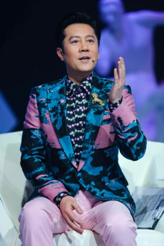 一辈子只唱红两首歌,却点评刘德华唱功不行,网友:这是谁给的勇气?