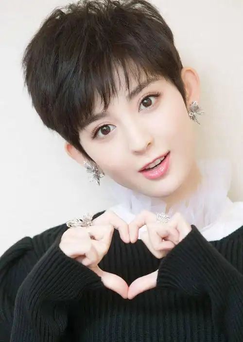 九位气质型短发女星,谁是你心目中最美的那个她