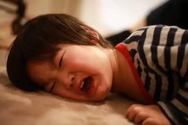 孩子脾气越来越大怎么办?一流父母用智力,三流父母用"蛮力"