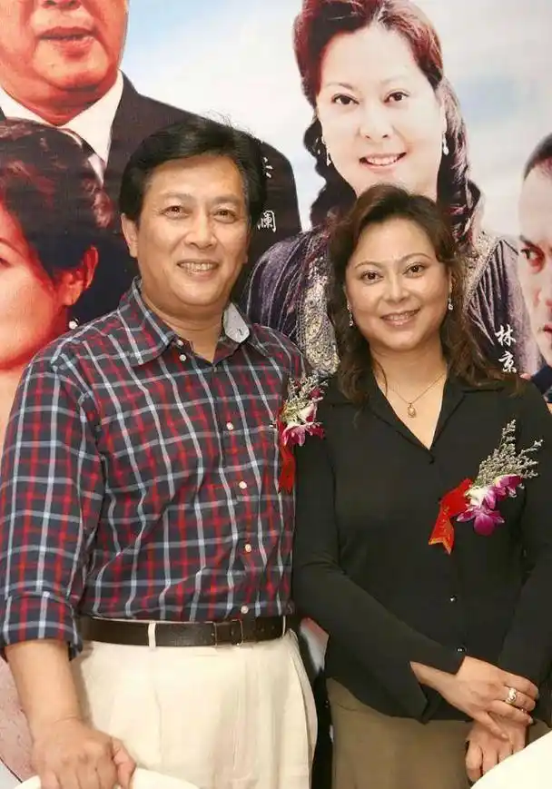 除夕夜,唐国强前妻自杀,留遗书让女儿为她报仇,究竟是怎么回事