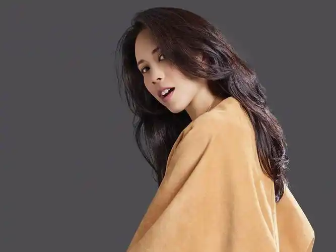 莫文蔚karenjoymorris艺名karenmok