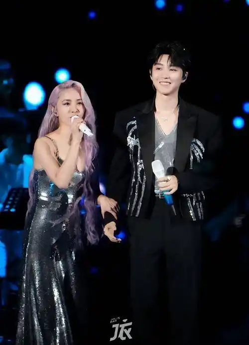 单飞7年的tfboys现状:王源王俊凯混综艺,易烊千玺斩获百亿票房