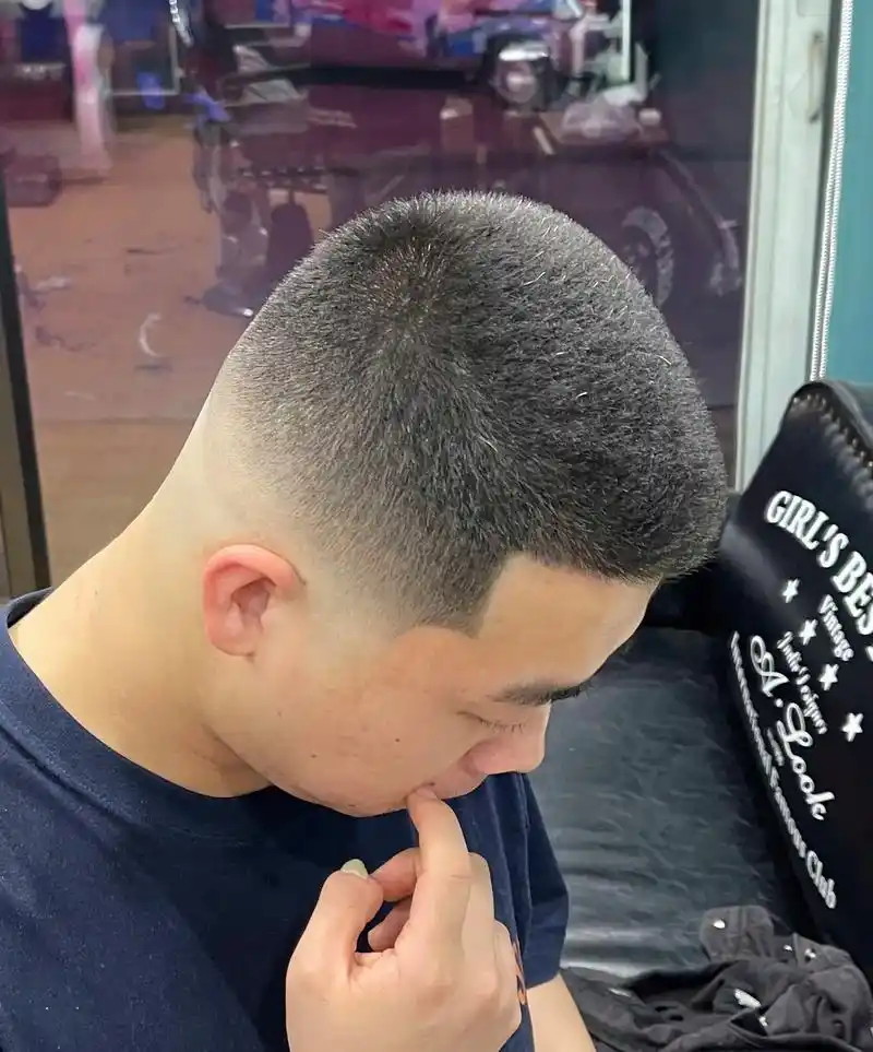 天气热了,来一波美式圆寸合集#1993男士理发馆 #沂源19 - 抖音