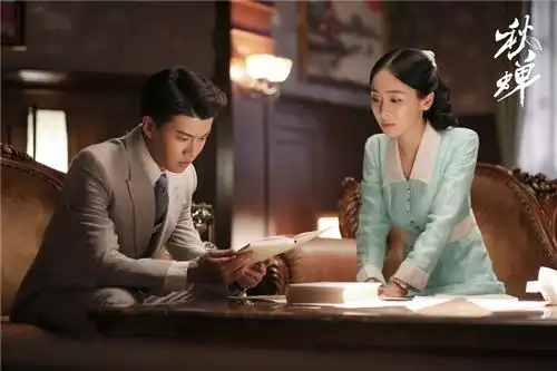 现代谍战剧中的"职场现形记"