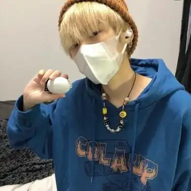 稀有的个性韩系潮流干净男头 简单好看的高质感微信男头高清_男生头像