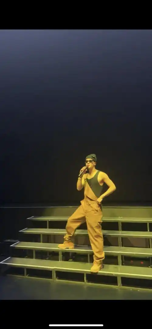 王嘉尔广州演唱会第一天现场##王嘉尔广州演唱会连开两天