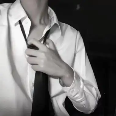 qq头像男生撩人部位 高清撩人的男生部位污一点头像图片