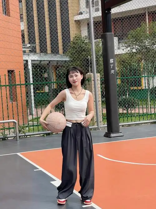 身高150cm80斤小个子穿搭