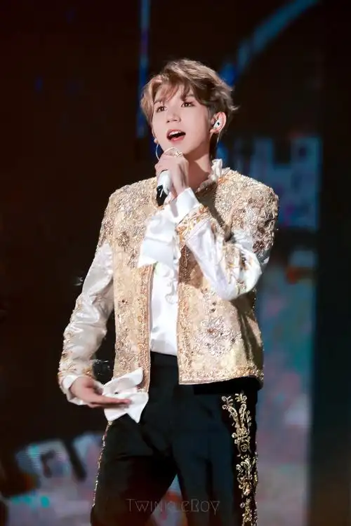 与王源十年璀璨共往##王源好像小王子