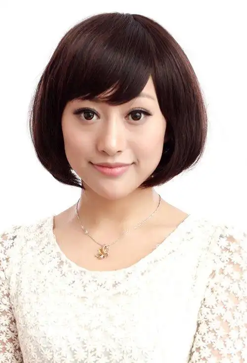 适合国字脸女生短发图片 端庄大气女士短发打造 - 胖脸|国字脸 - 发型