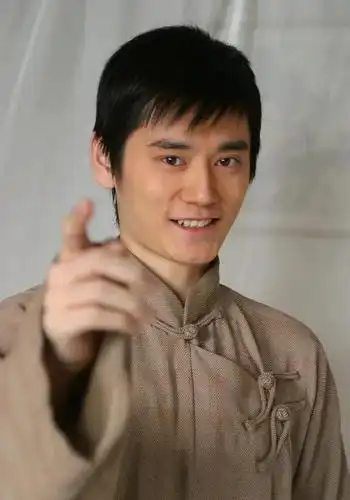 钱枫体重达到200,脸比杜海涛还大,成湖南台"最胖主持人"