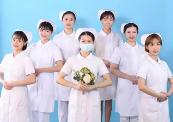 "最美救人女护士"七夕集体征婚,引网友热议