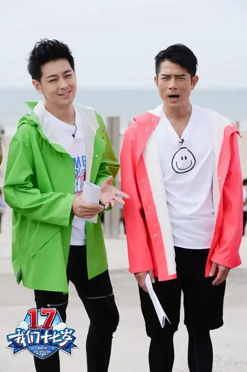 最佳拍档郭富城林志颖荒岛同吃同睡亲密赏月