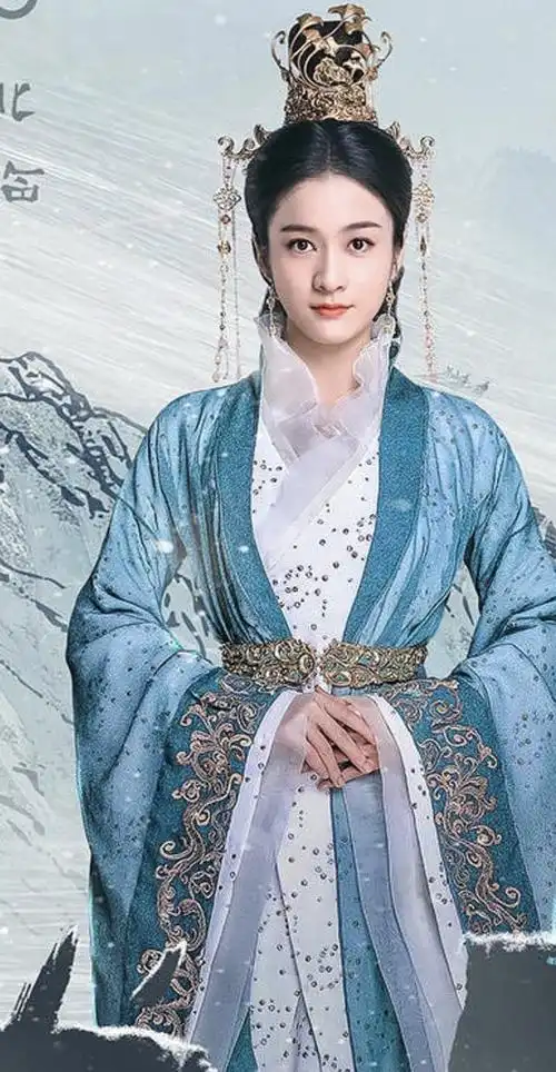 白发王妃公布了剧照张雪迎上一次出演古装剧还未成年呢