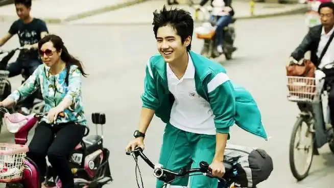 刘昊然出道十周年快乐