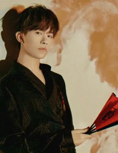 爱豆头像易烊千玺 - 堆糖,美图壁纸兴趣社区