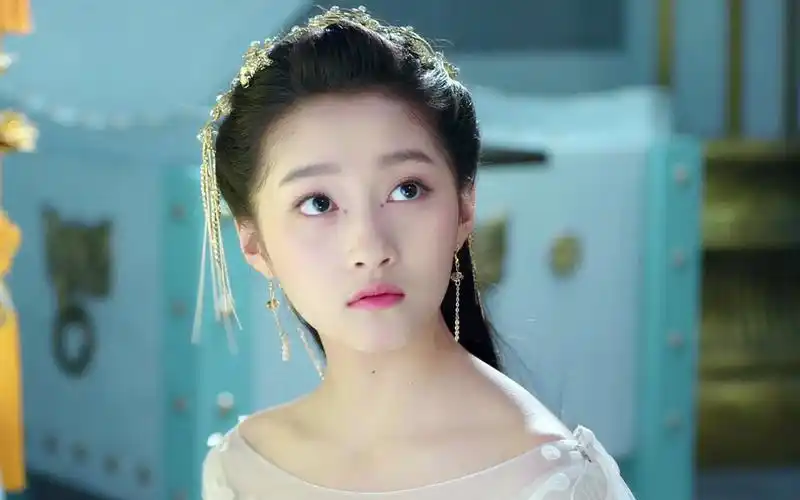 关晓彤《九州天空城》唯美剧照图片桌面壁纸