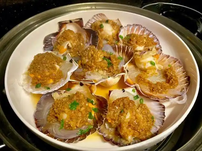 蒜蓉粉丝蒸扇贝