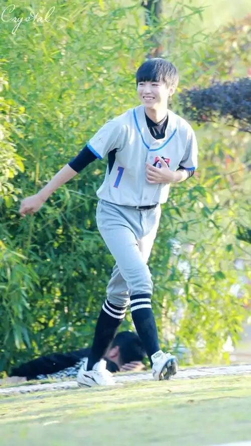 王俊凯 #tfboys 电视剧我们的少年时代拍摄花絮 高清 帅