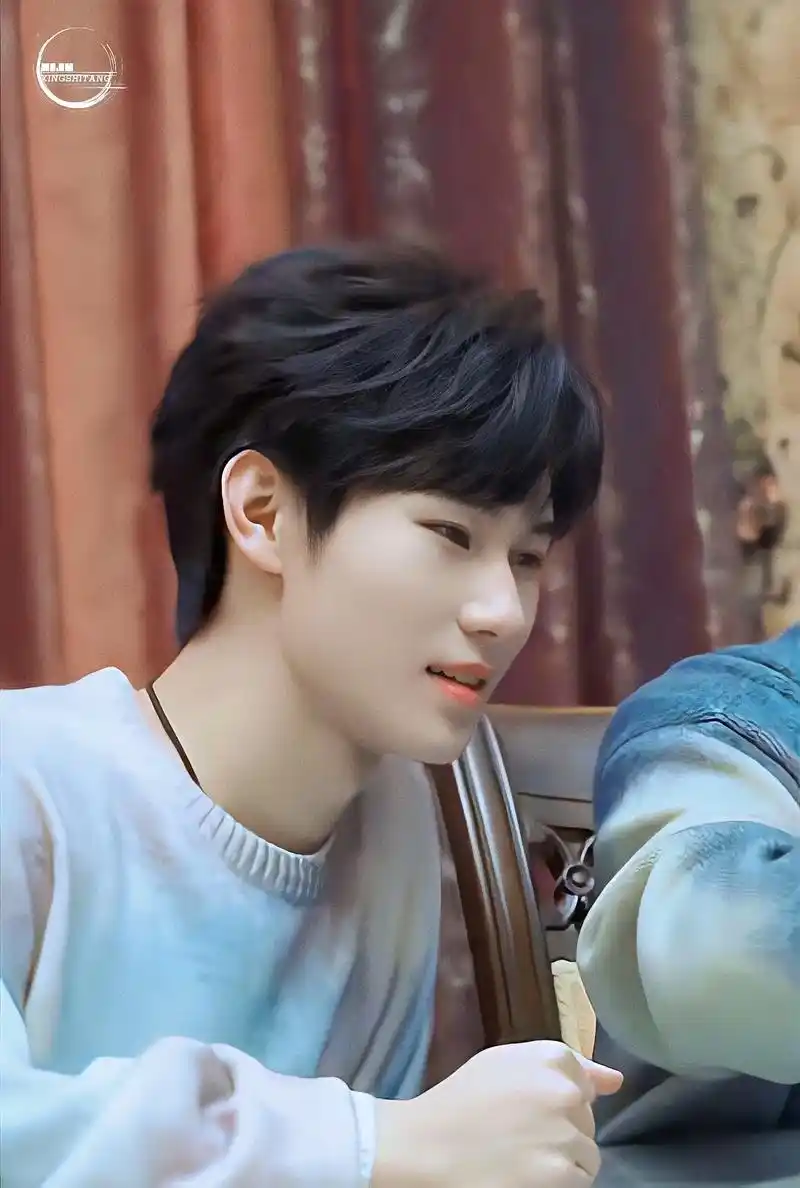 妹宝～#向全世界安利 #张真源 #张真源钓系之神 #壁纸  - 抖音