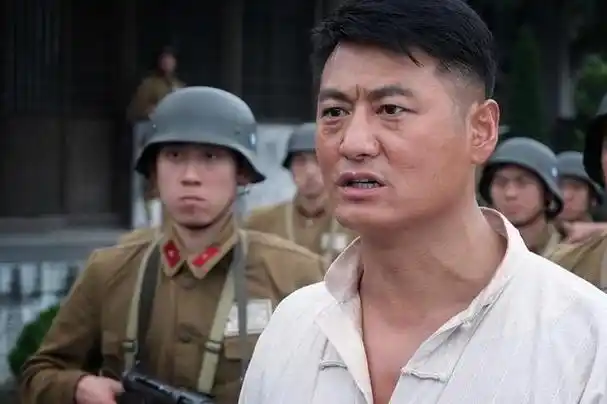 上海,上海(电视剧)主演:段奕宏 吴秀波 赵铮导演:毛卫宁集数:31集年份