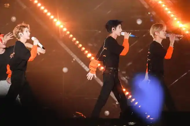 tfboys十年之约演唱会