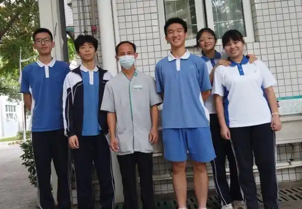 深圳高中生创客作品挺进国赛