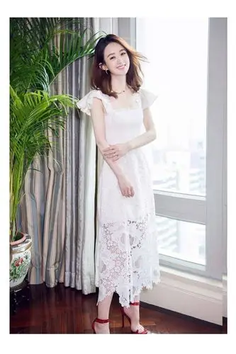 赵丽颖同款白色镂空蕾丝连衣裙